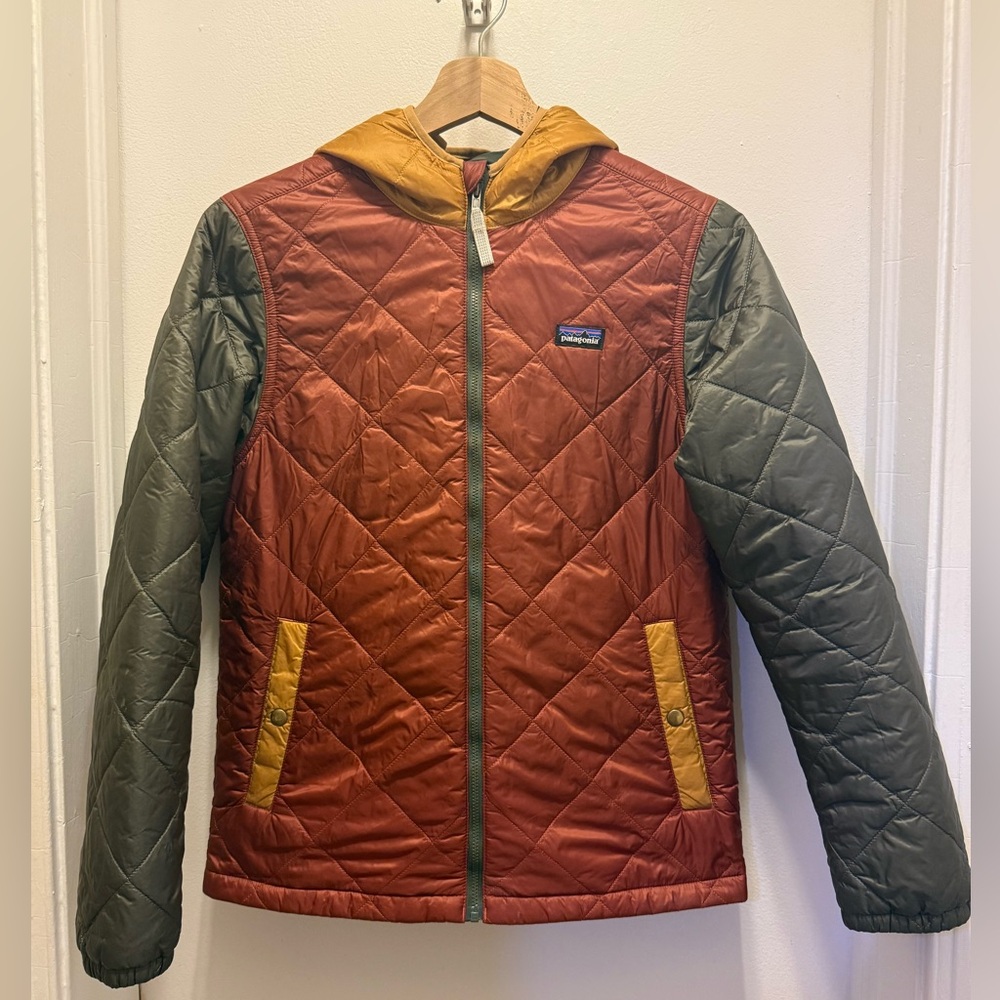 Patagonia Kids XL Jacket in Olive and Rust